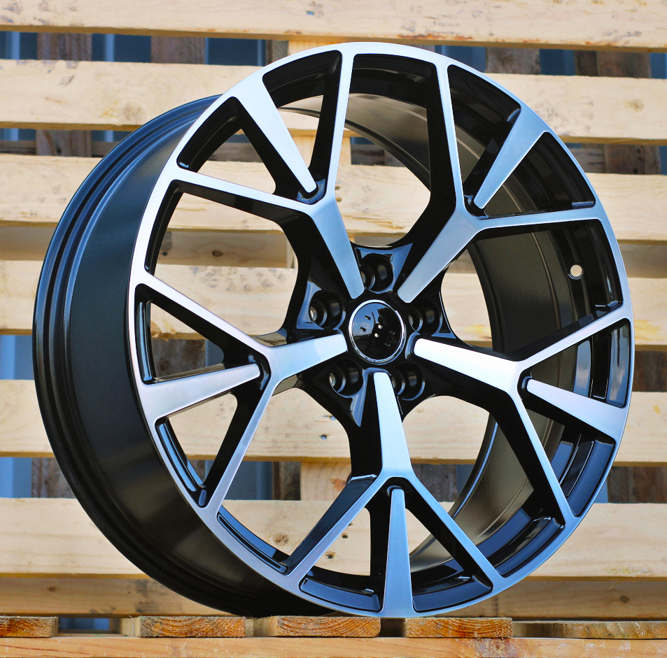 AUDI 3S1385 Black Polished