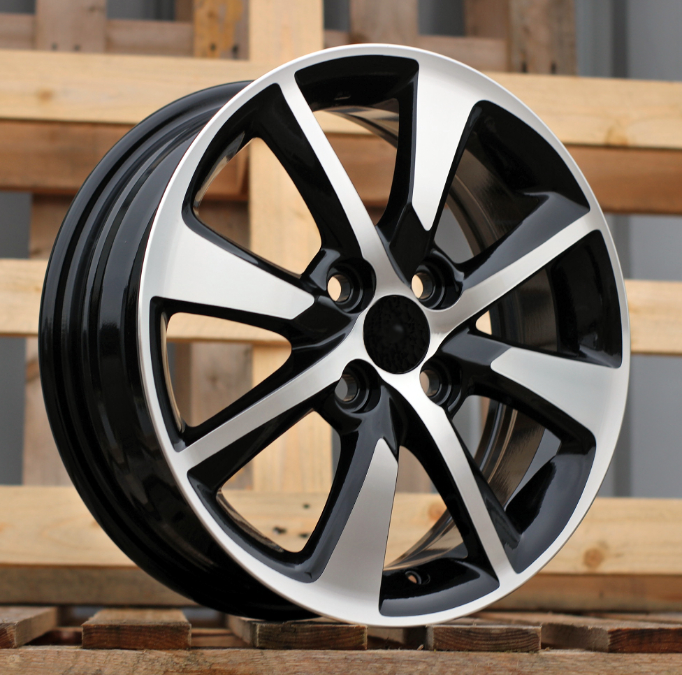 Toyota 55504 Black Polished