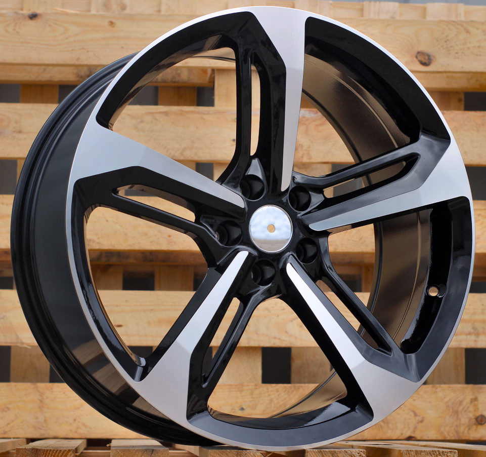 AUDI A513 Black Polished
