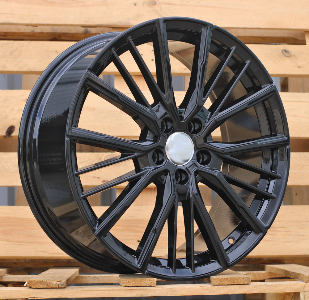 BMW A5824 Black
