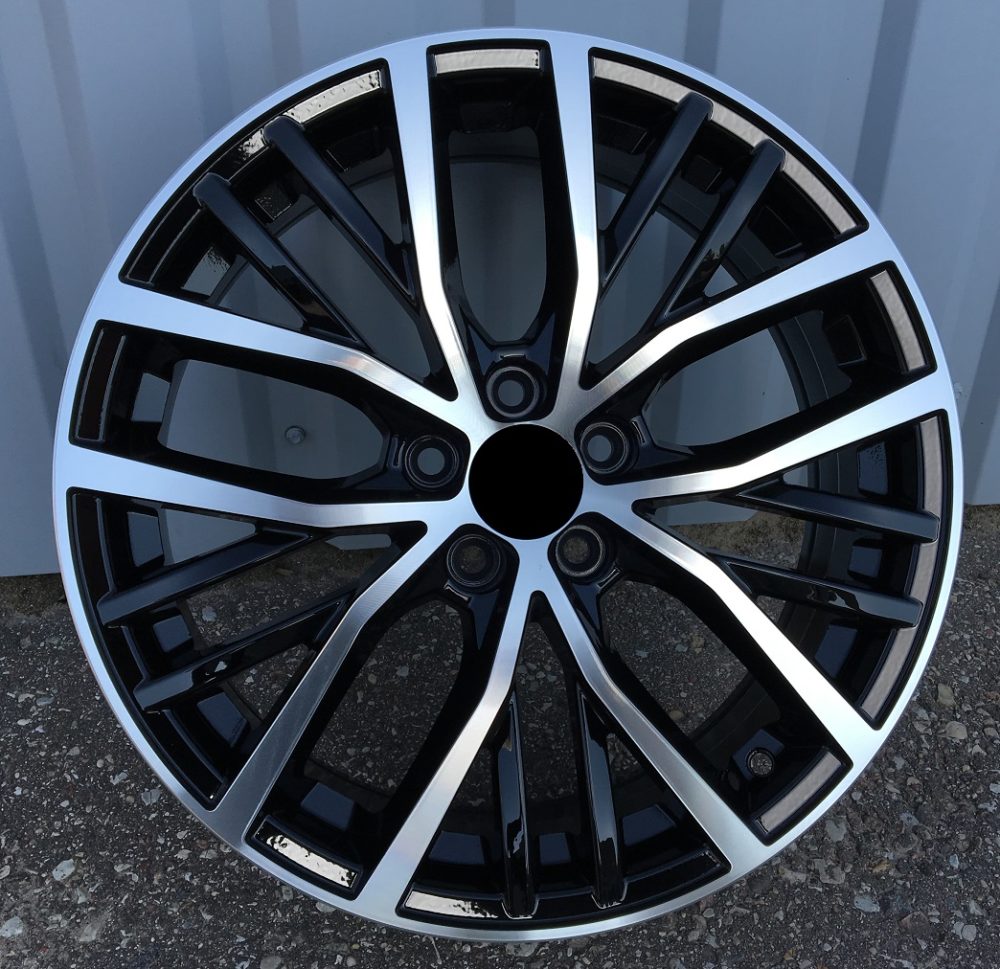 VW B1179 Black Polished