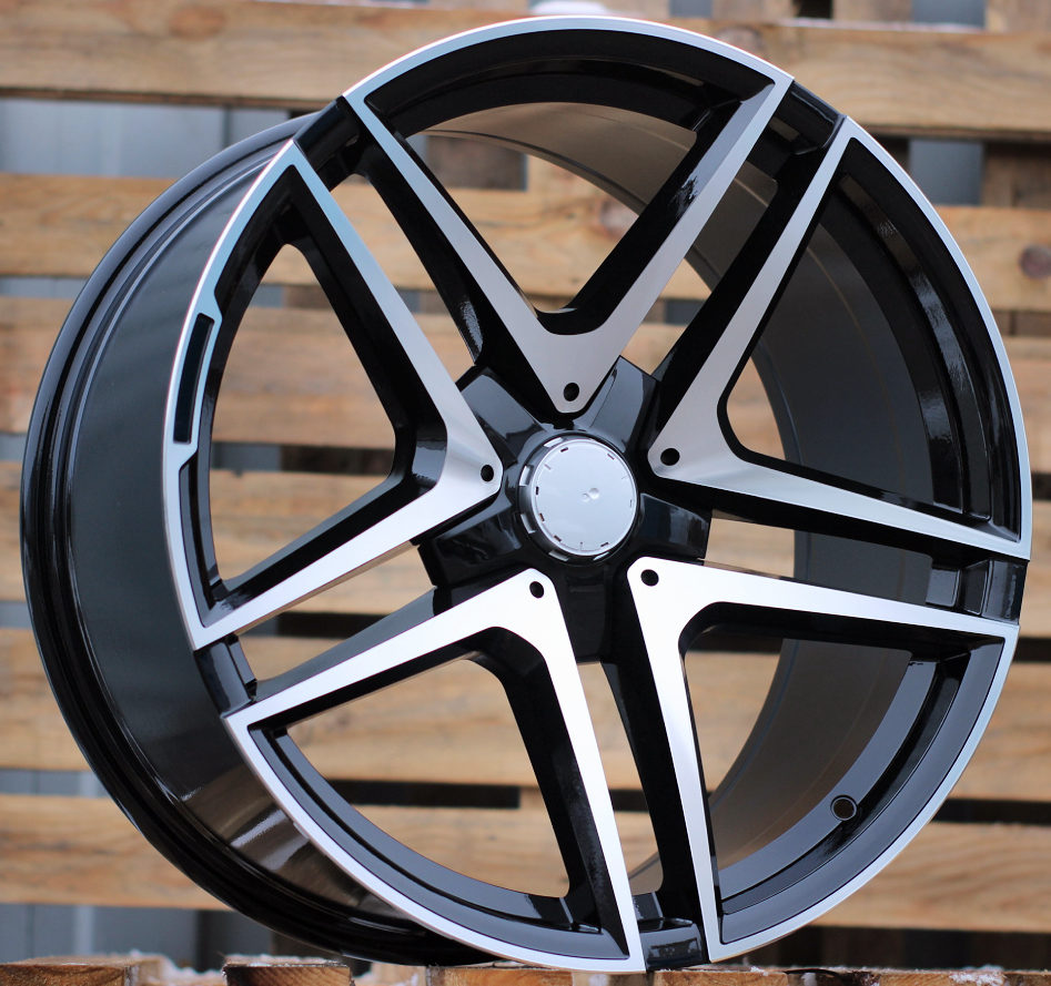 Mercedes B1239 Black Polished