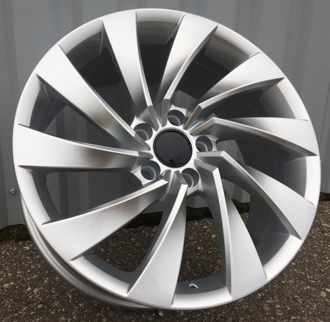 VW B5083 Silver Shining