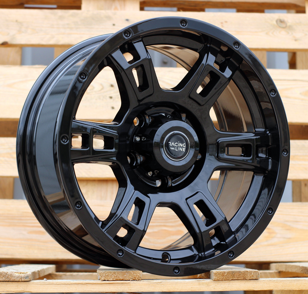 4x4 B5317 Black
