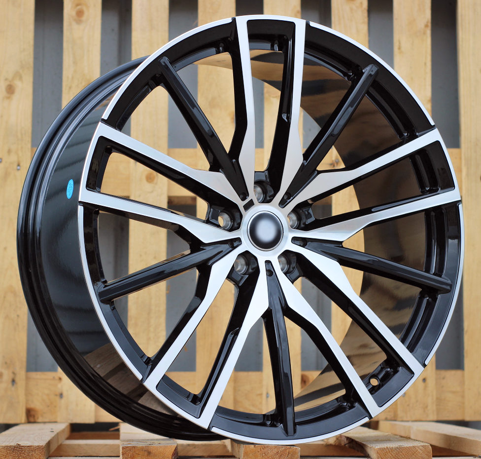 BMW B5464 Black Polished