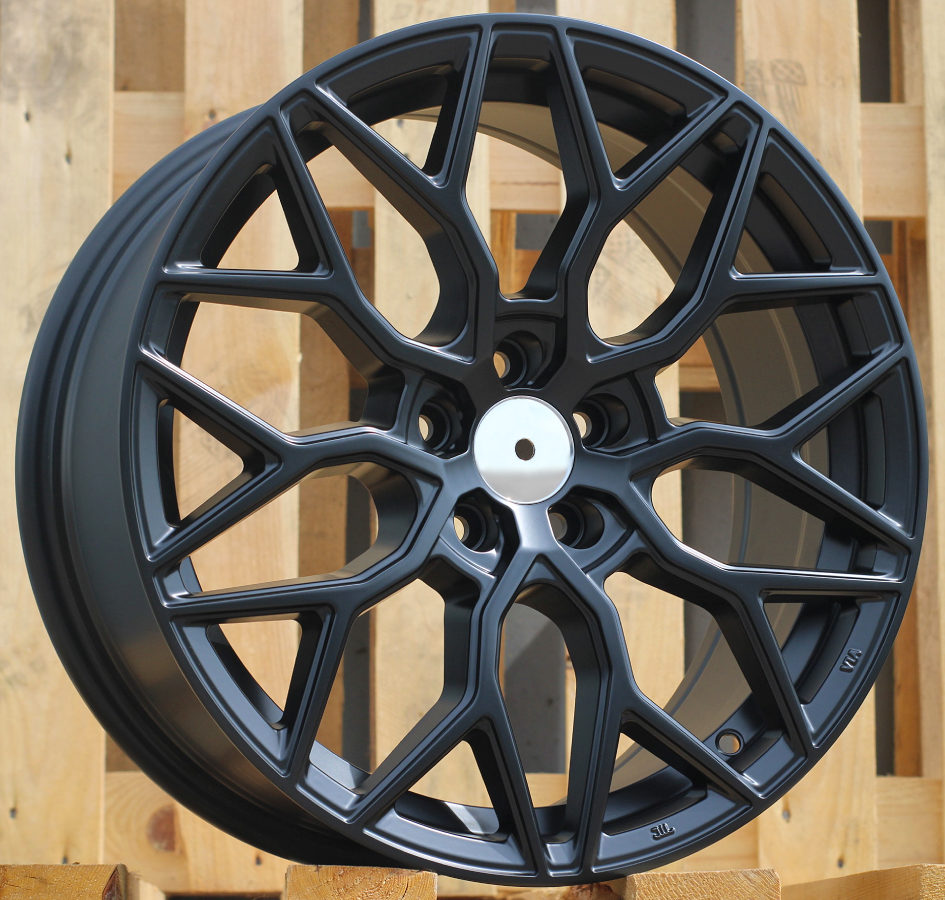 Racing B5812 Black Half Matte