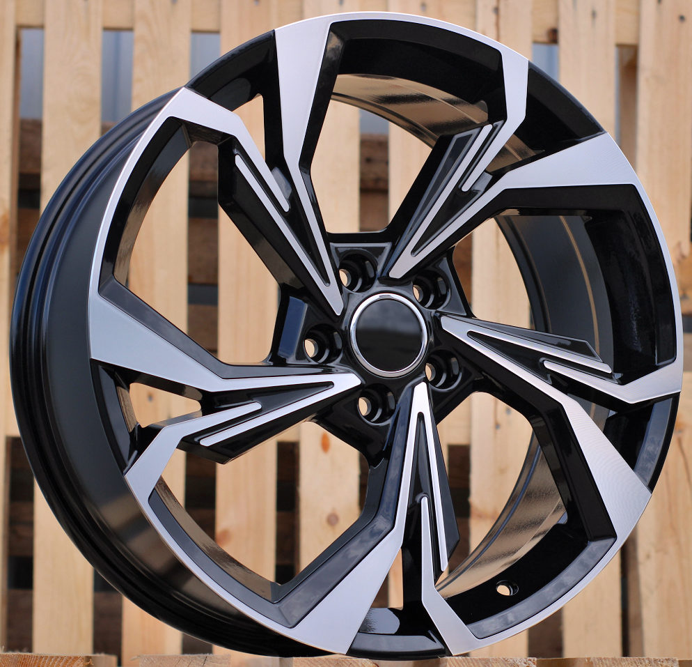 AUDI B5893 Black Polished