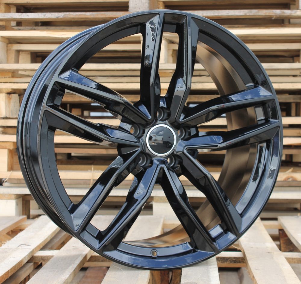 AUDI BK690 Black