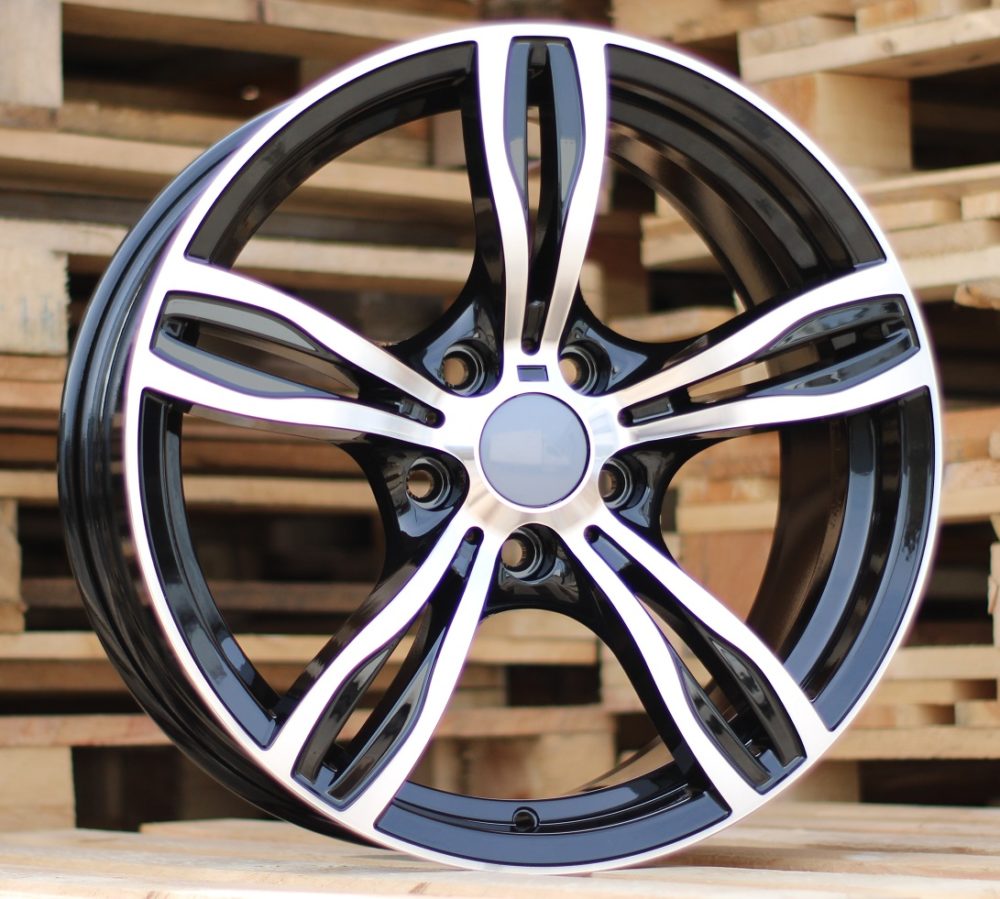 BMW E492 Black Polished