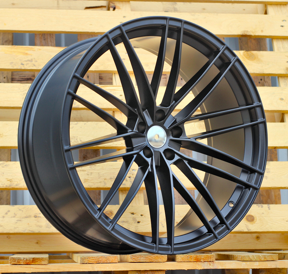 AUDI F1995 Black Half Matte
