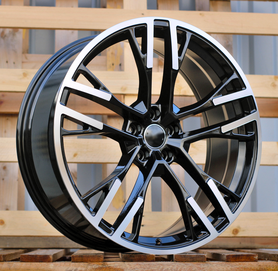 AUDI F726 Black Polished