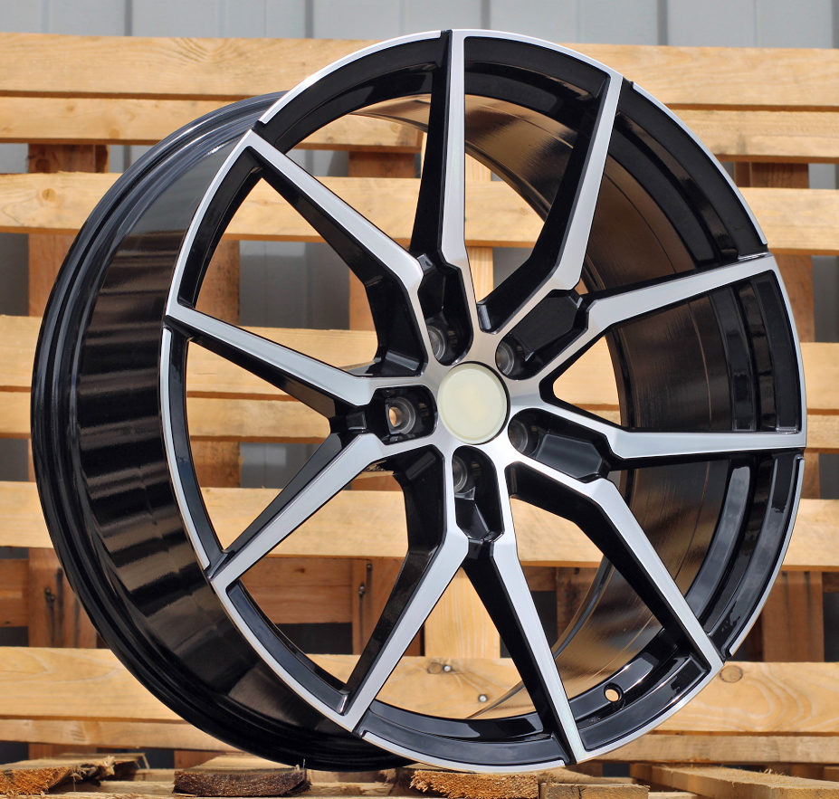 Volvo I5628 Black Polished