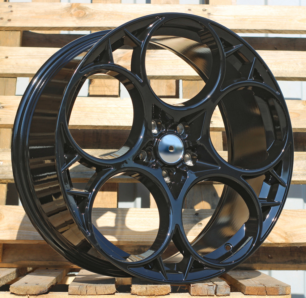 Alfa Romeo I5660 Black