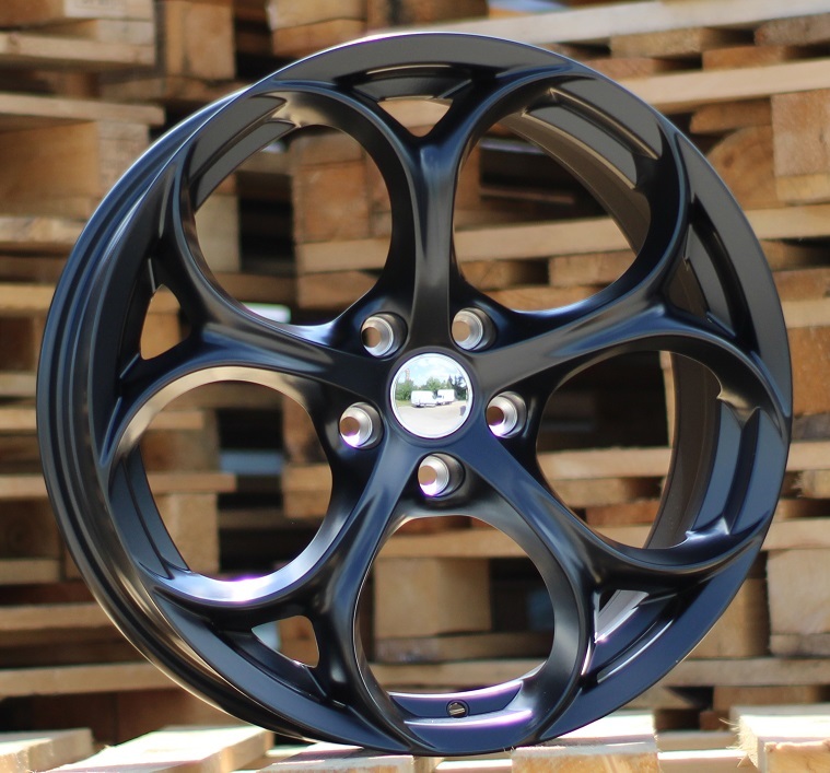 Alfa Romeo L1664 Black Half Matte