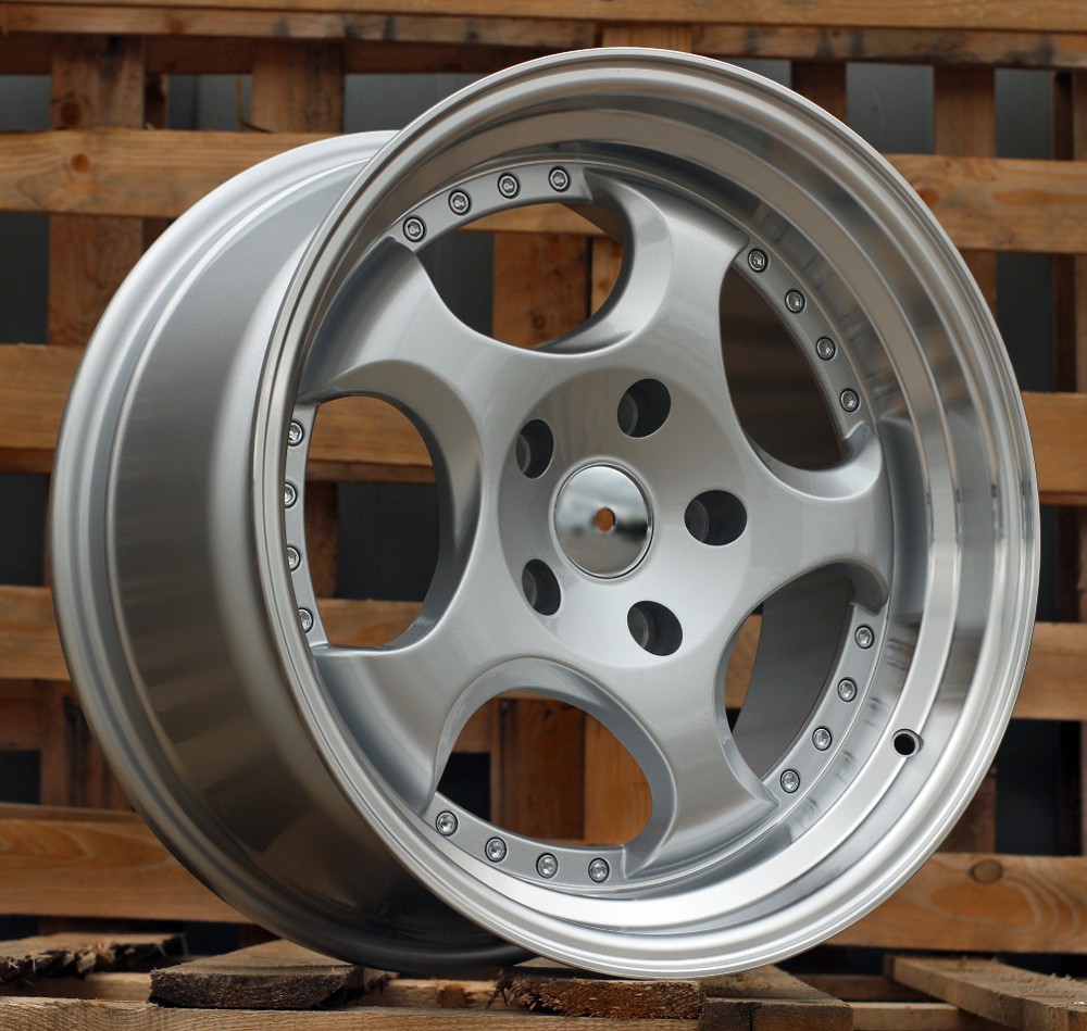 BMW L2384 Silver+Polished Lip