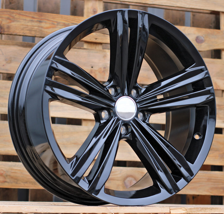 VW X006 Black
