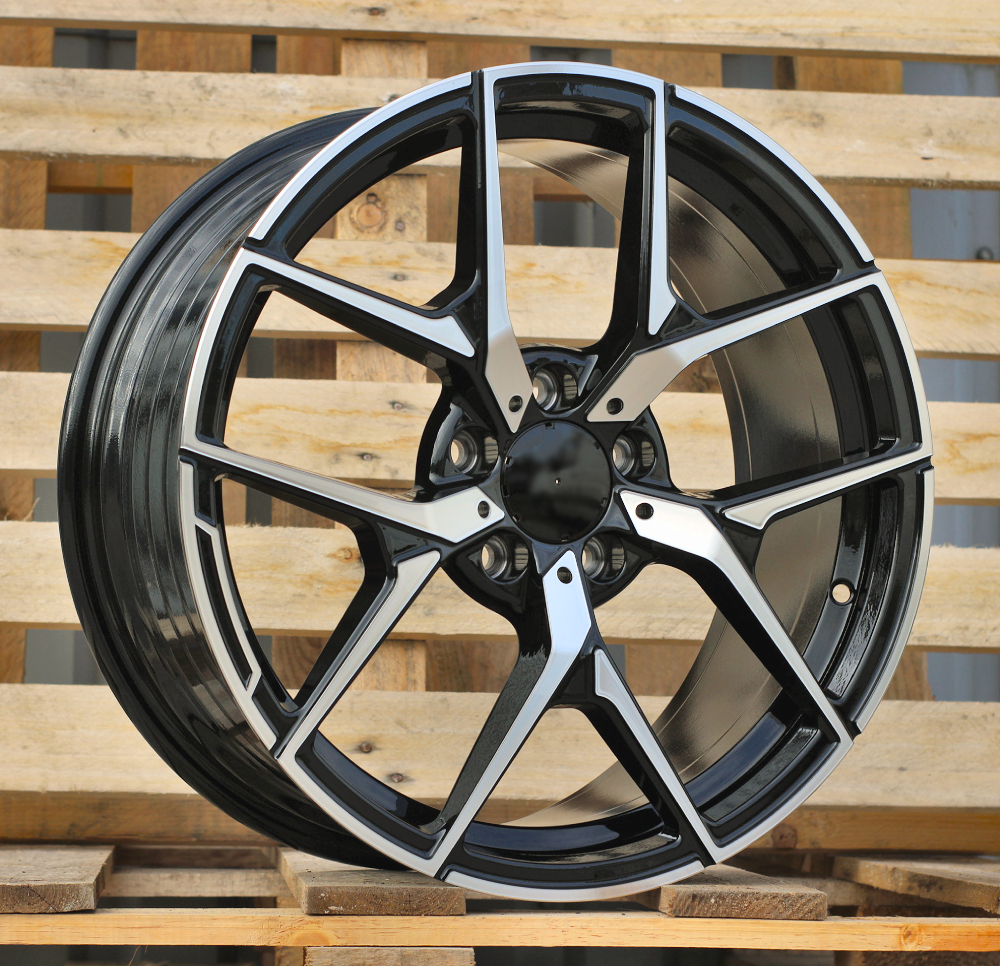 Mercedes XE137 Black Polished