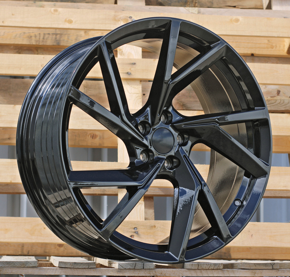 Jaguar YF5709 Black