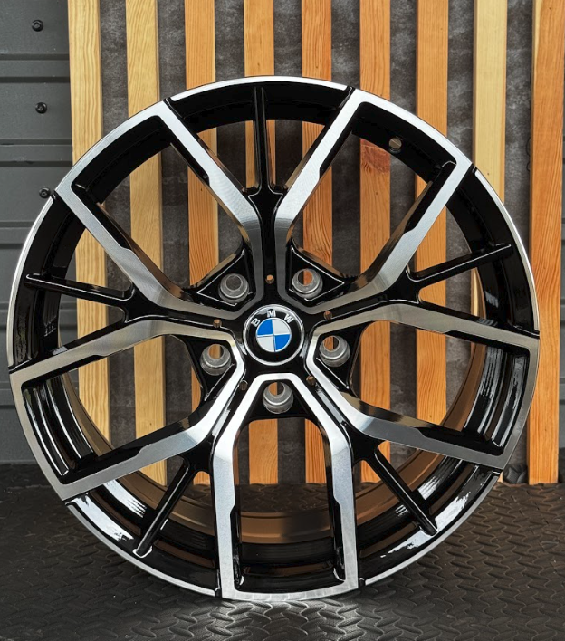 Диски FBX081 Диски 17" 5*120 7.5J ET30 DIA 72.56 R17 5*120 — купити у Львові