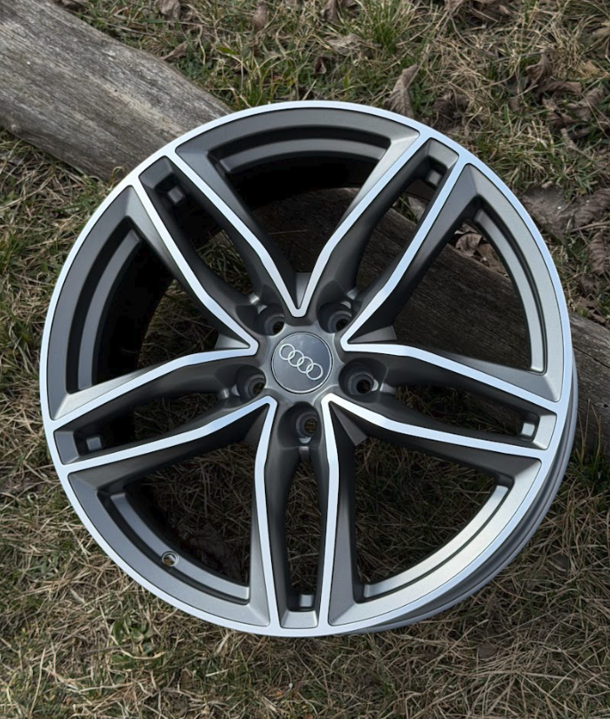 Диски 8228 Диски 19" 5*112 8.5J ET40 DIA 66.45 R19 5*112 — купити у Львові