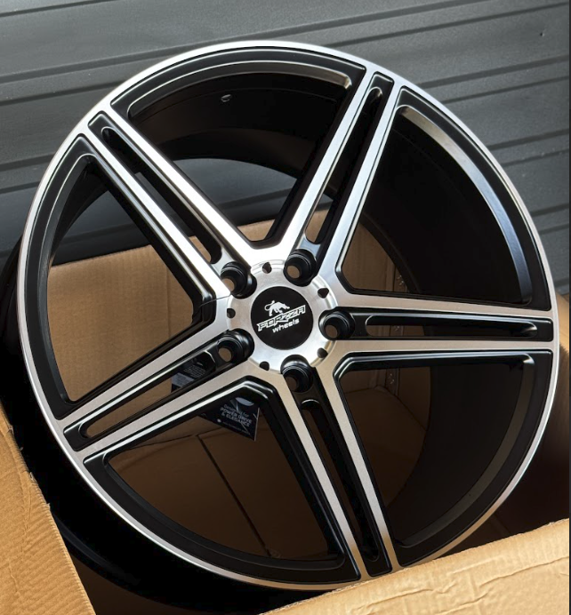 Диски Forzza Bosan Диски 22" 5*112 9J ET25 DIA 66.5 R22 5*112 — купити у Львові