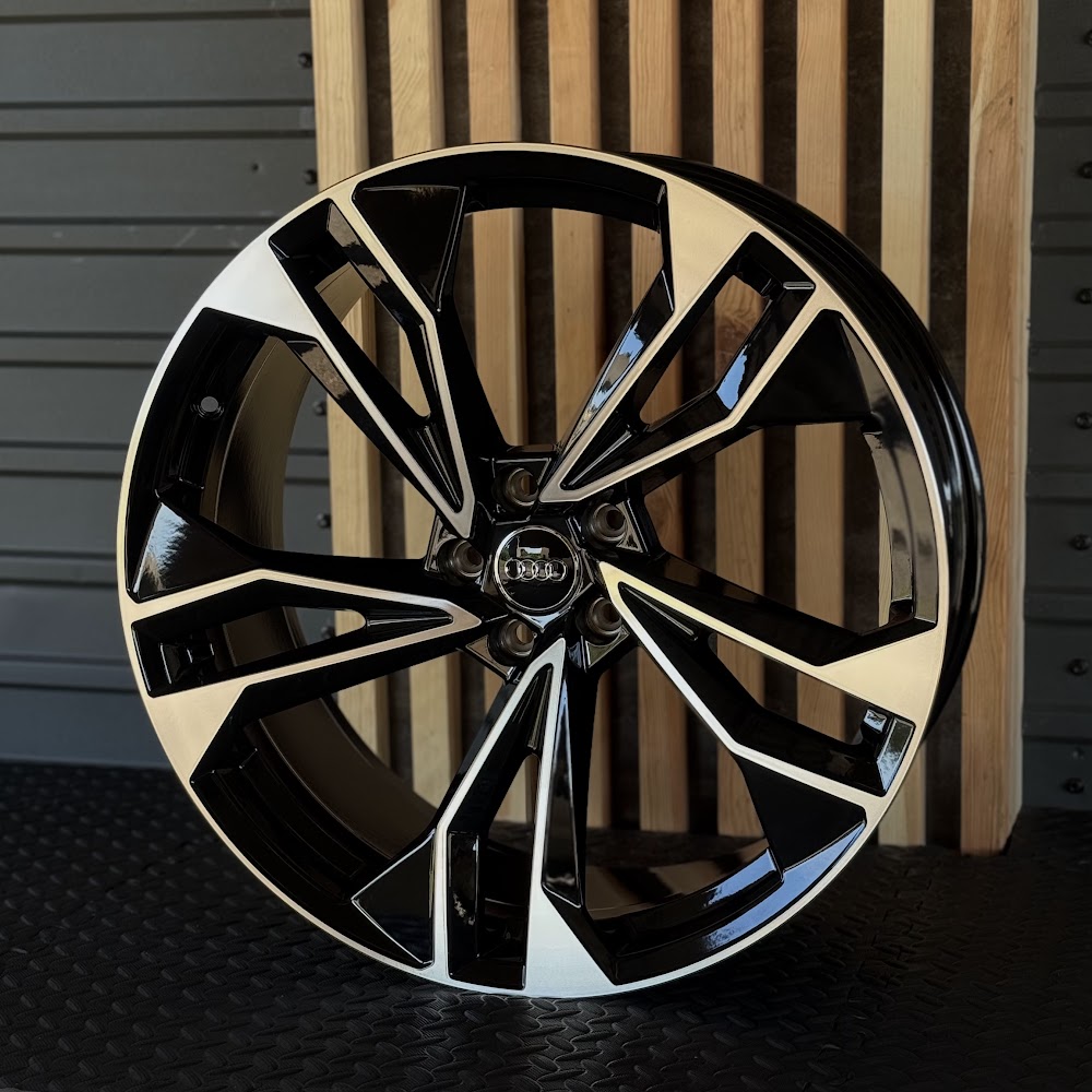 Диски 823 Диски 19" 5*112 8.5J ET40 DIA 66.5 R19 5*112 — купити у Львові